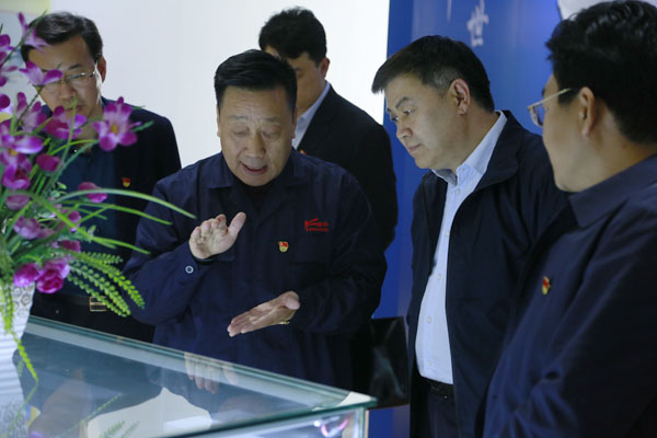 政声｜市委常委、统战部长娄会峰光临博天堂918调研