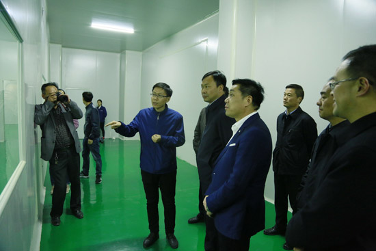 孟津县委书记黄玉国光临博天堂918调研新项目进展情况